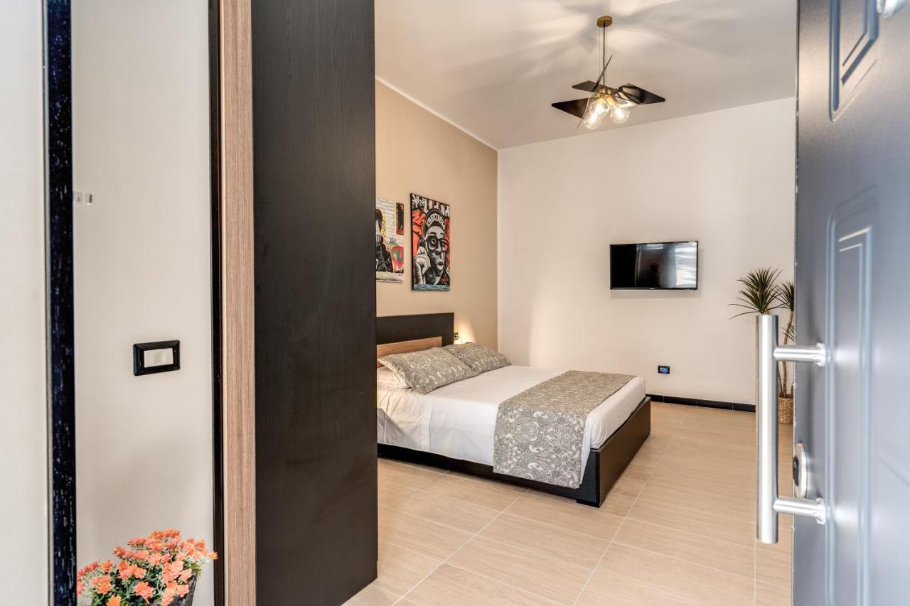 The Quarters Naples Apartments Luaran gambar