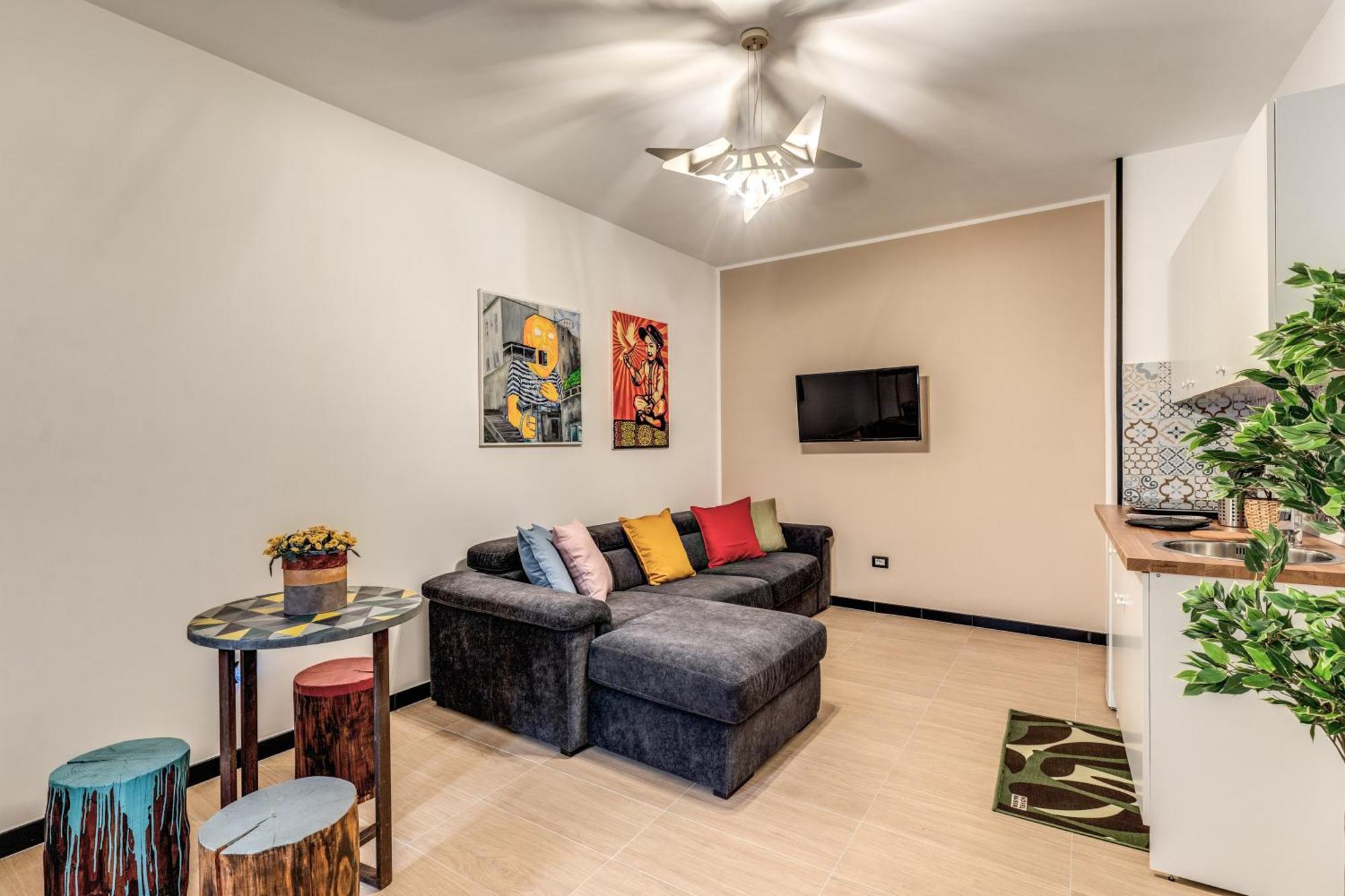 The Quarters Naples Apartments Luaran gambar