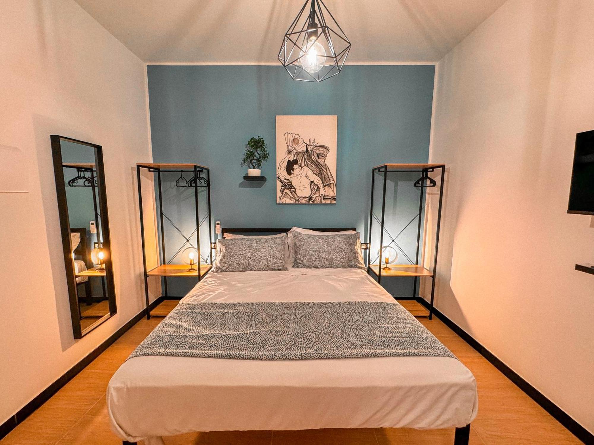 The Quarters Naples Apartments Luaran gambar