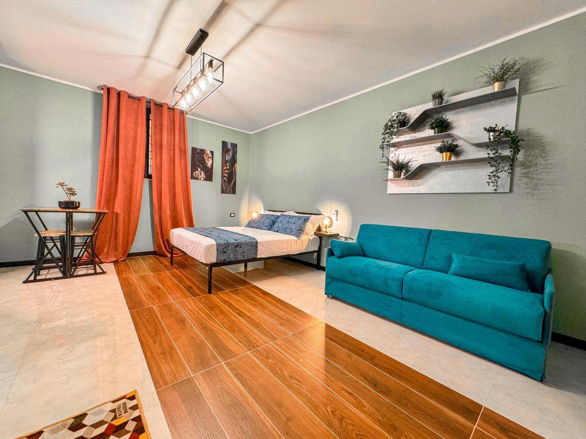 The Quarters Naples Apartments Luaran gambar