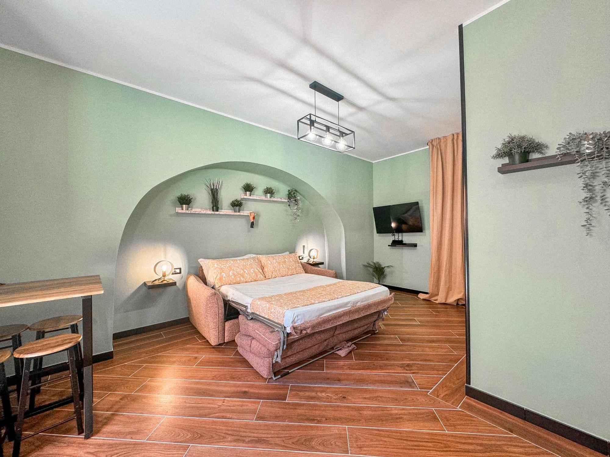The Quarters Naples Apartments Luaran gambar