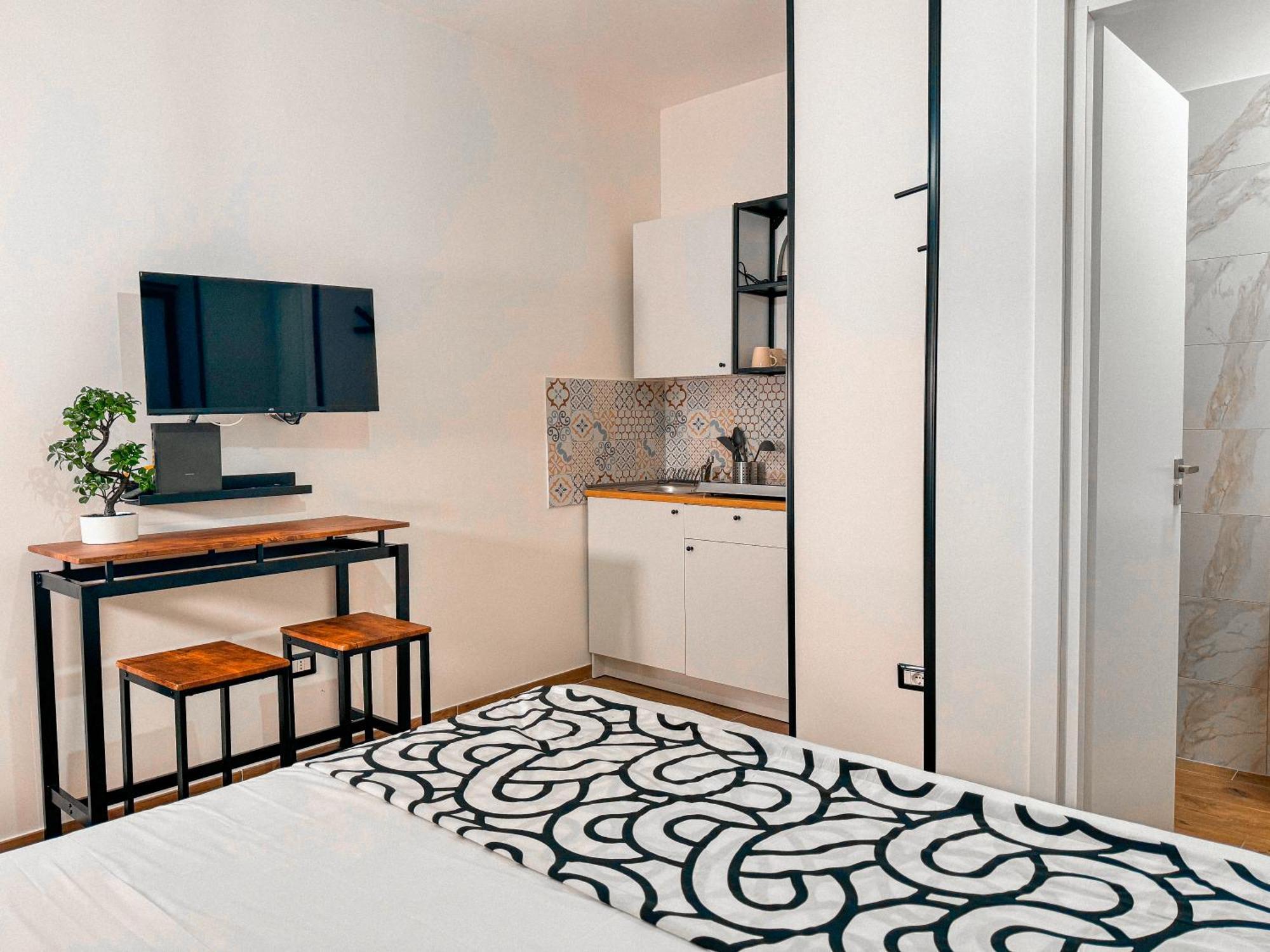 The Quarters Naples Apartments Luaran gambar