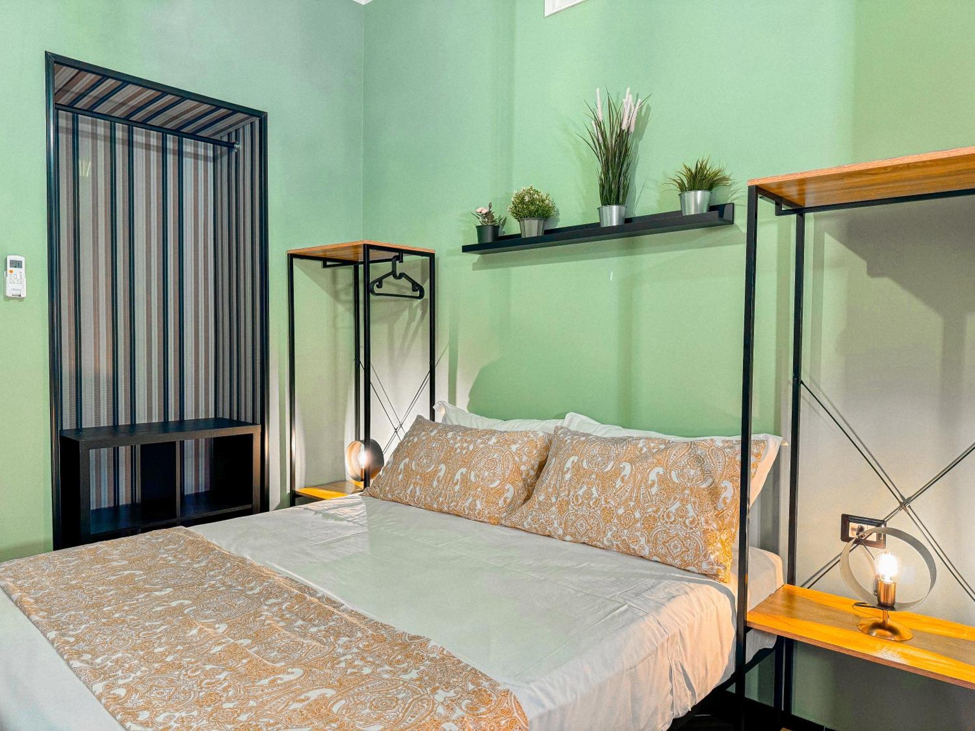 The Quarters Naples Apartments Luaran gambar