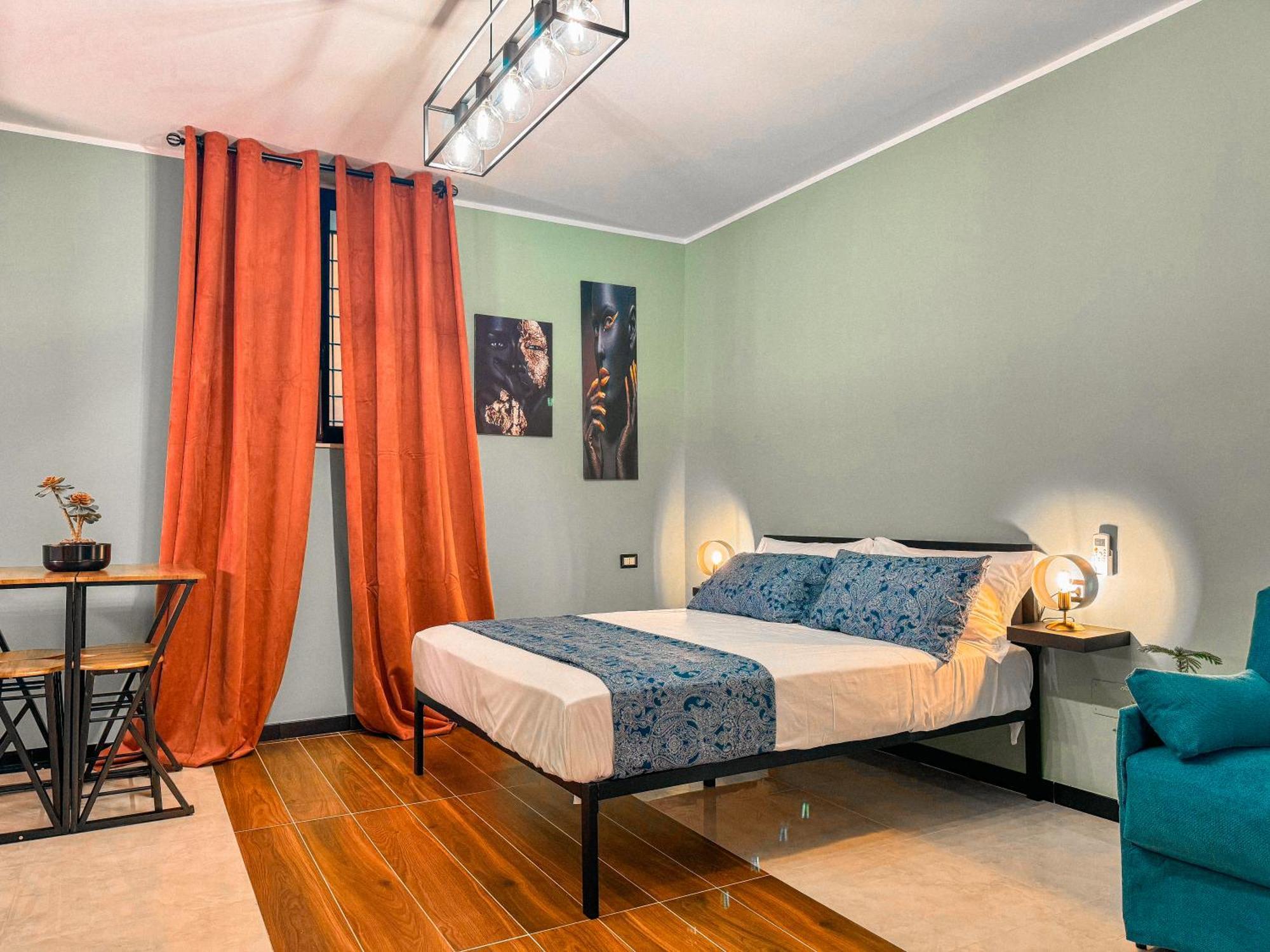 The Quarters Naples Apartments Luaran gambar